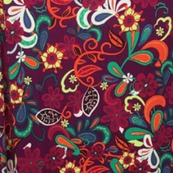 Lularoe Irma - Picture 2 of 2